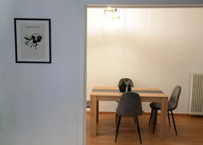 Minimal In Koukaki